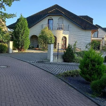 Отель Boarding-Haus, Ostercappeln Экстерьер фото