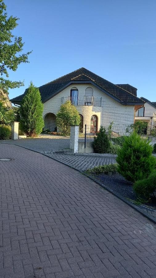 Отель Boarding-Haus, Ostercappeln Экстерьер фото